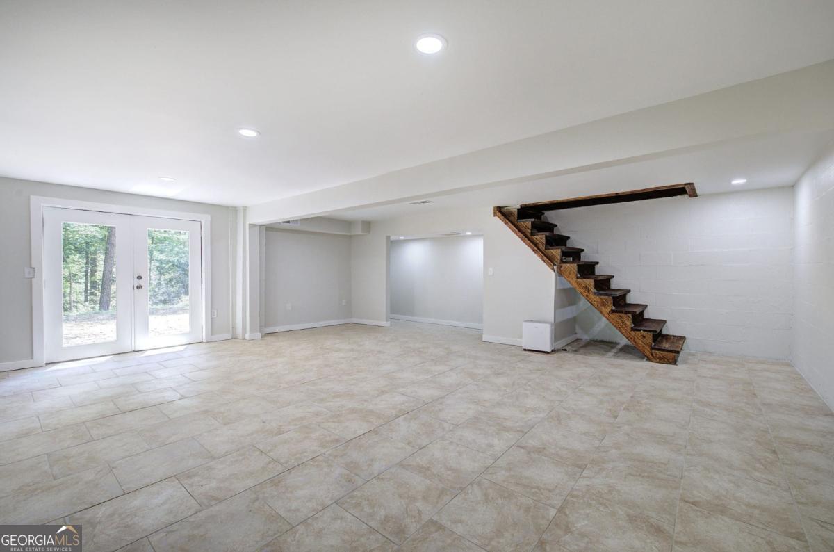 252 Hudson Way Property Photo 28