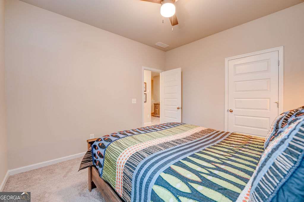 101 Waterside Trail Property Photo 52