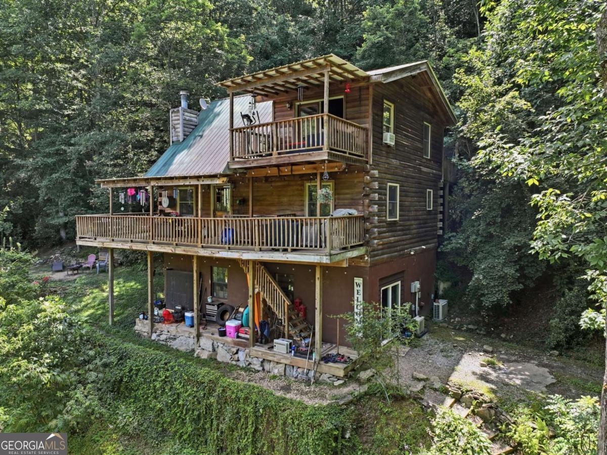 349 Whitewater Trail Property Photo 6