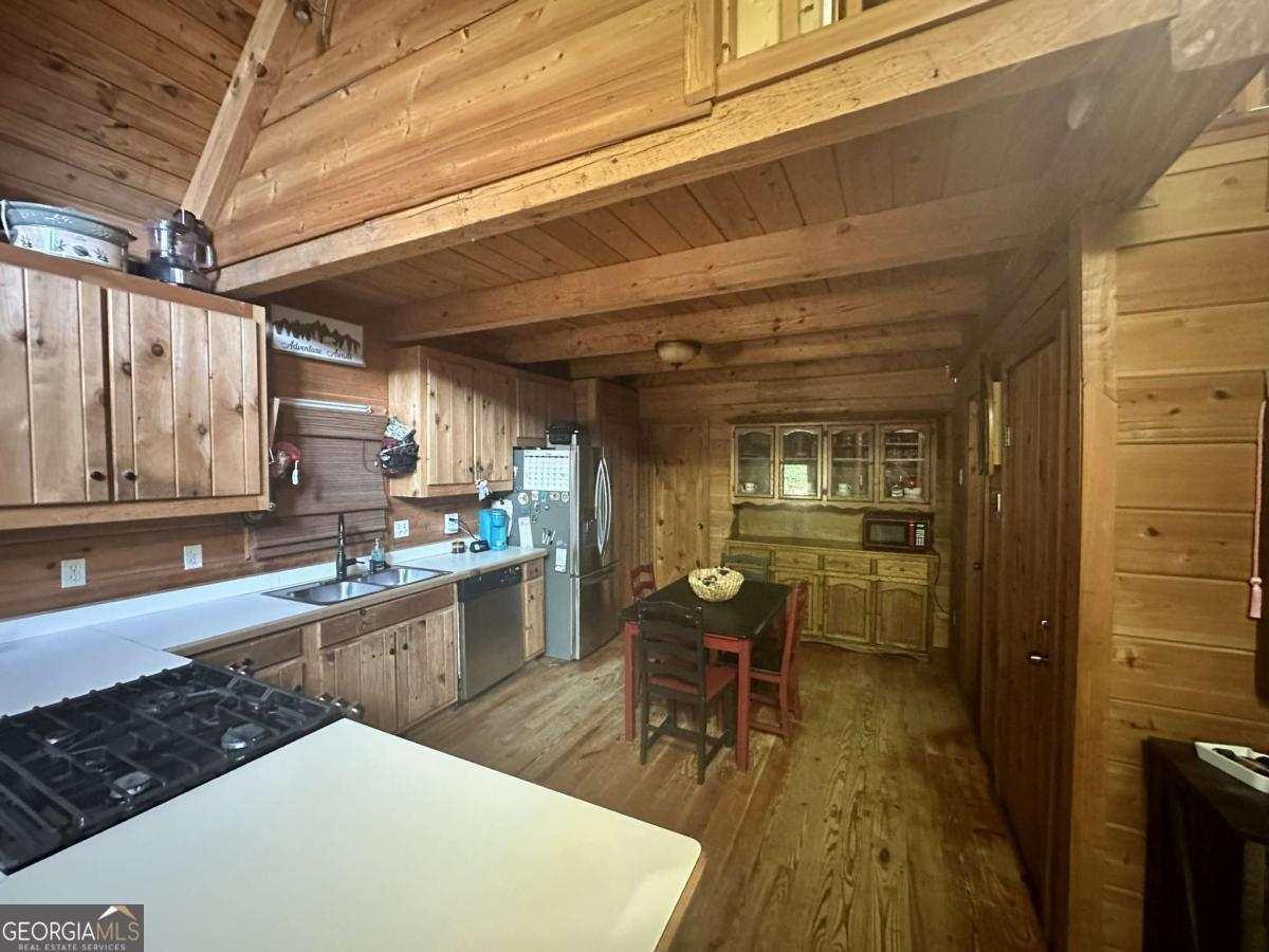 349 Whitewater Trail Property Photo 65