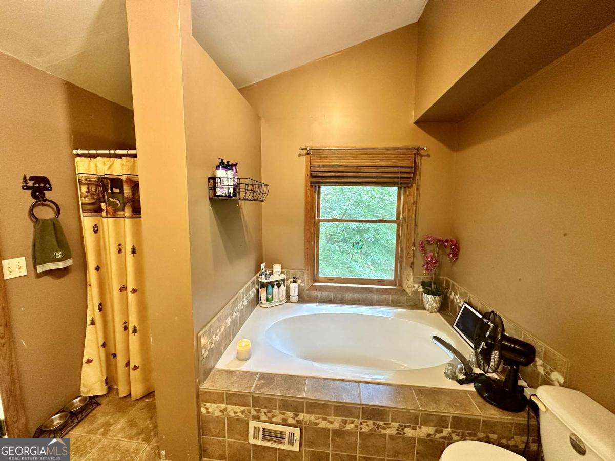 349 Whitewater Trail Property Photo 73