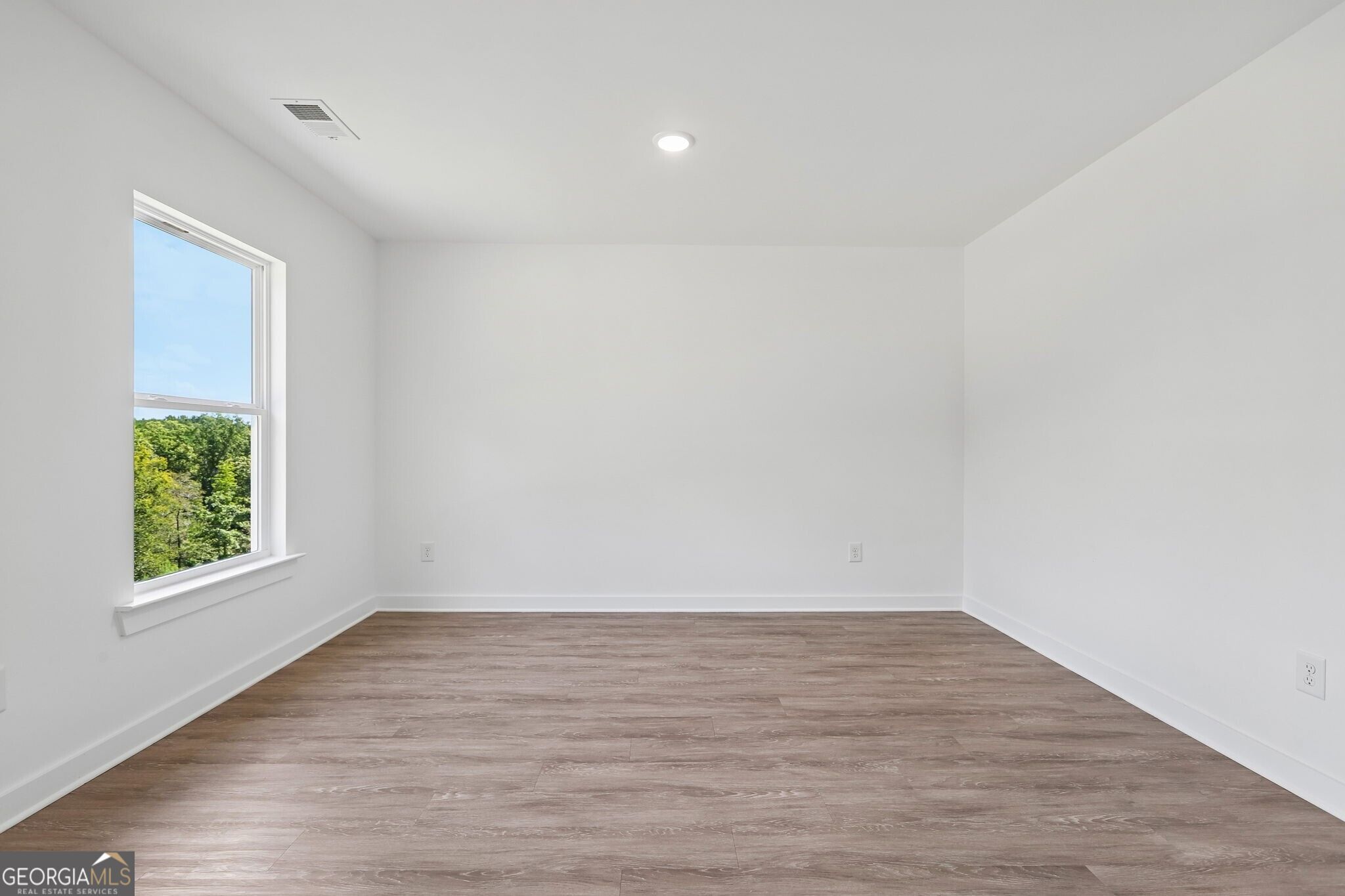 100 Eryn Terrace Property Photo 24