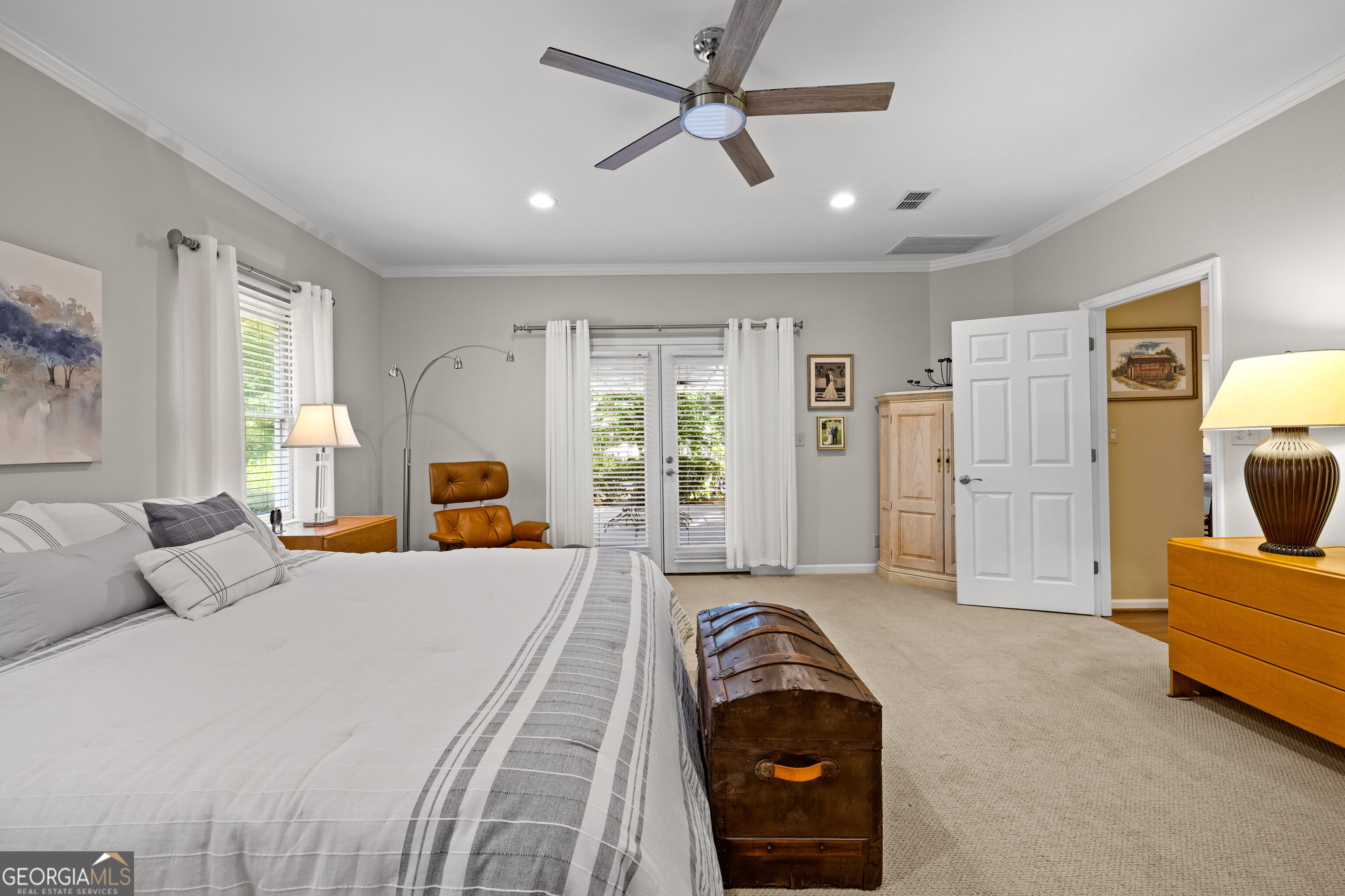 216 Ashford Circle Property Photo 18