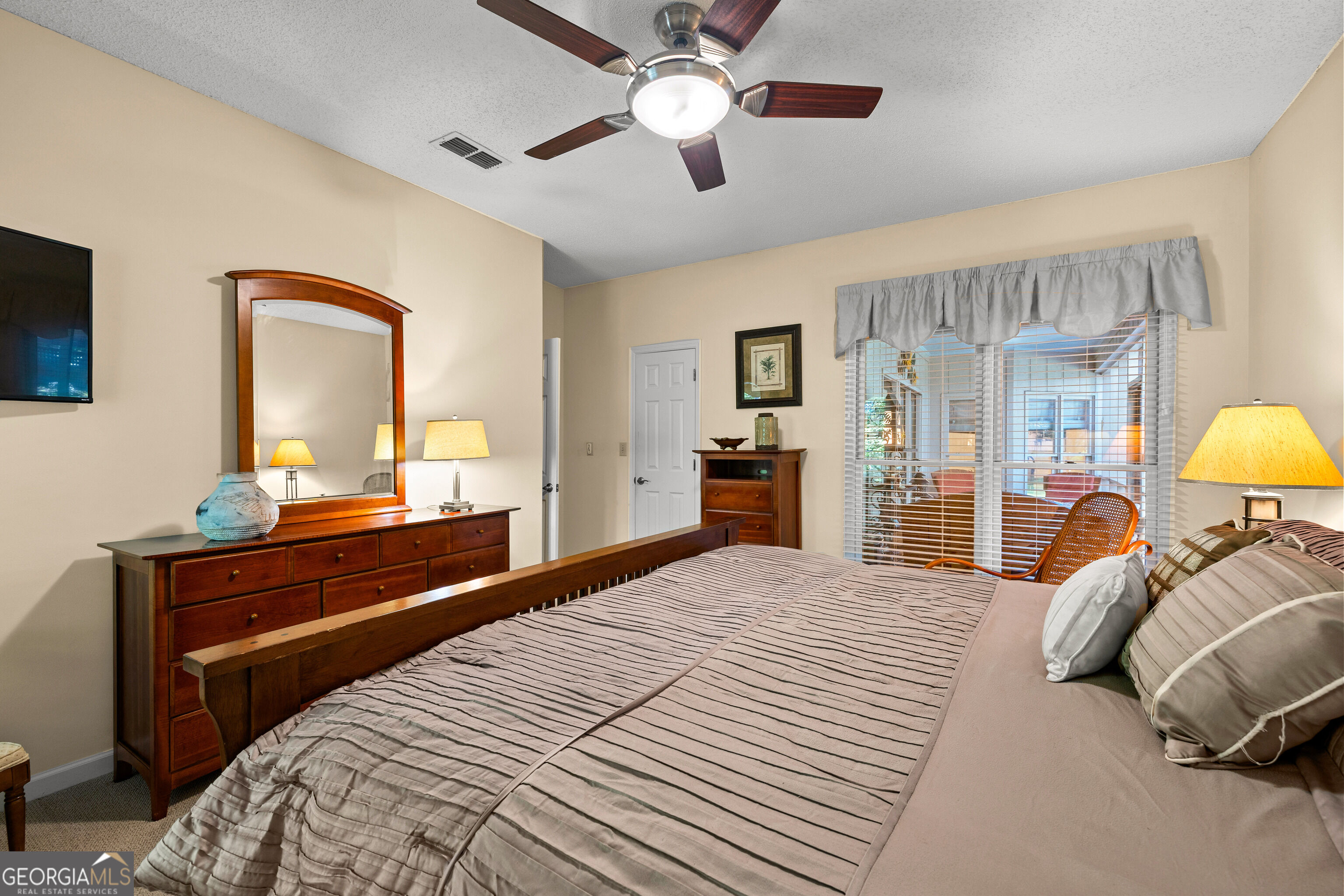 216 Ashford Circle Property Photo 44