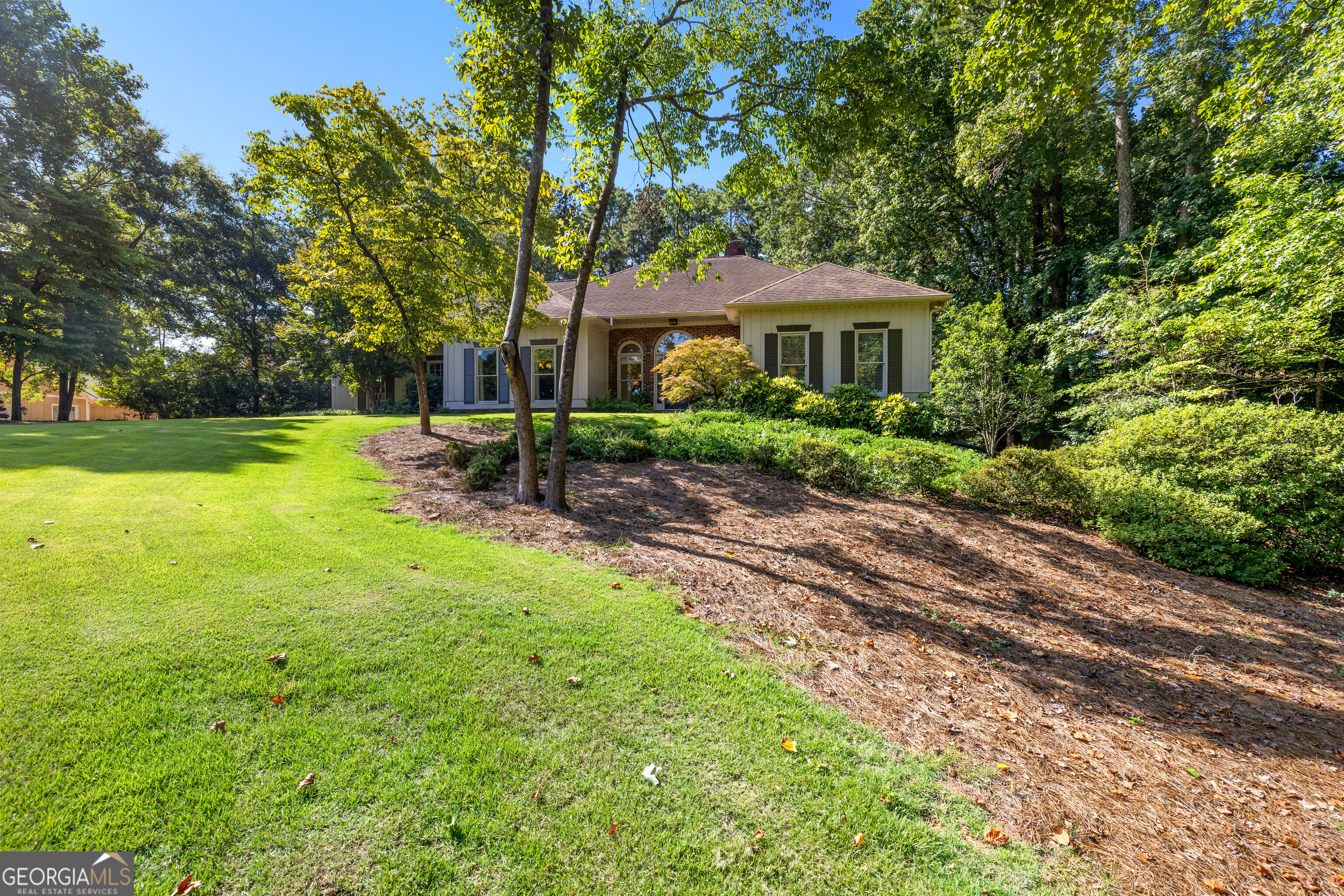 216 Ashford Circle Property Photo 62