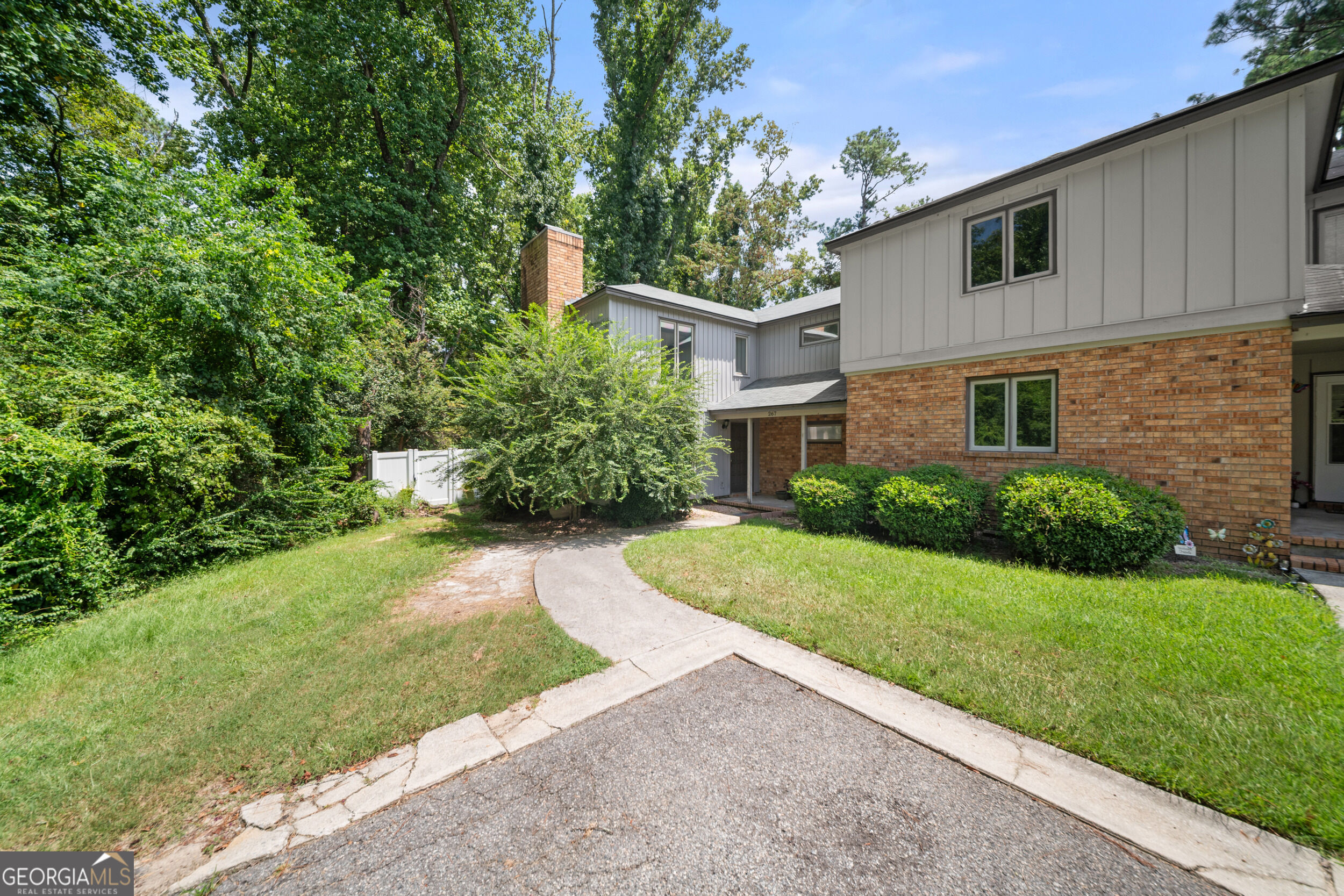 267 Westbrooke Drive Property Photo 1