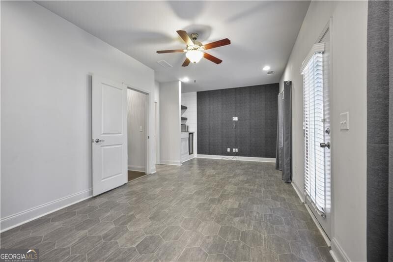 2142 Coventry Drive Property Photo 34