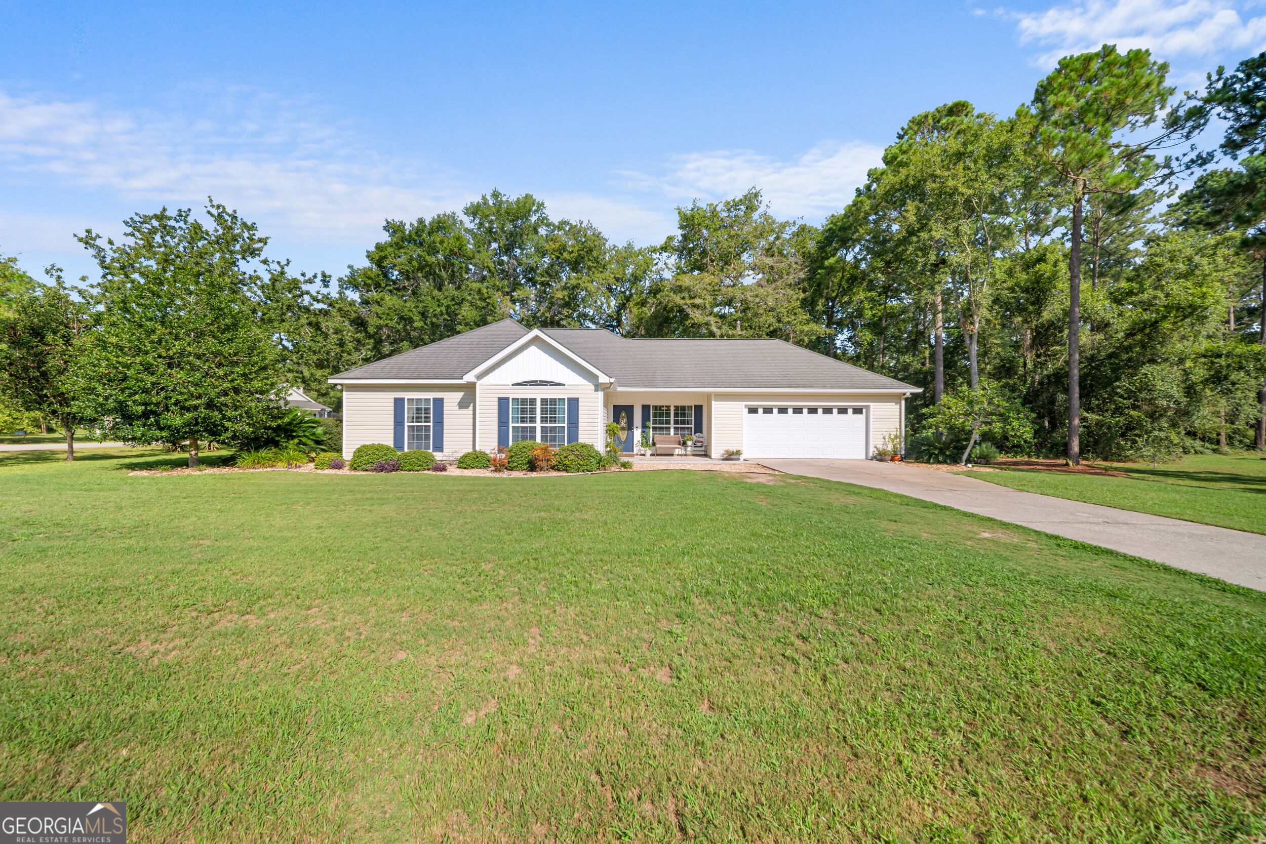 815 Bay Tree Lane Property Photo 1