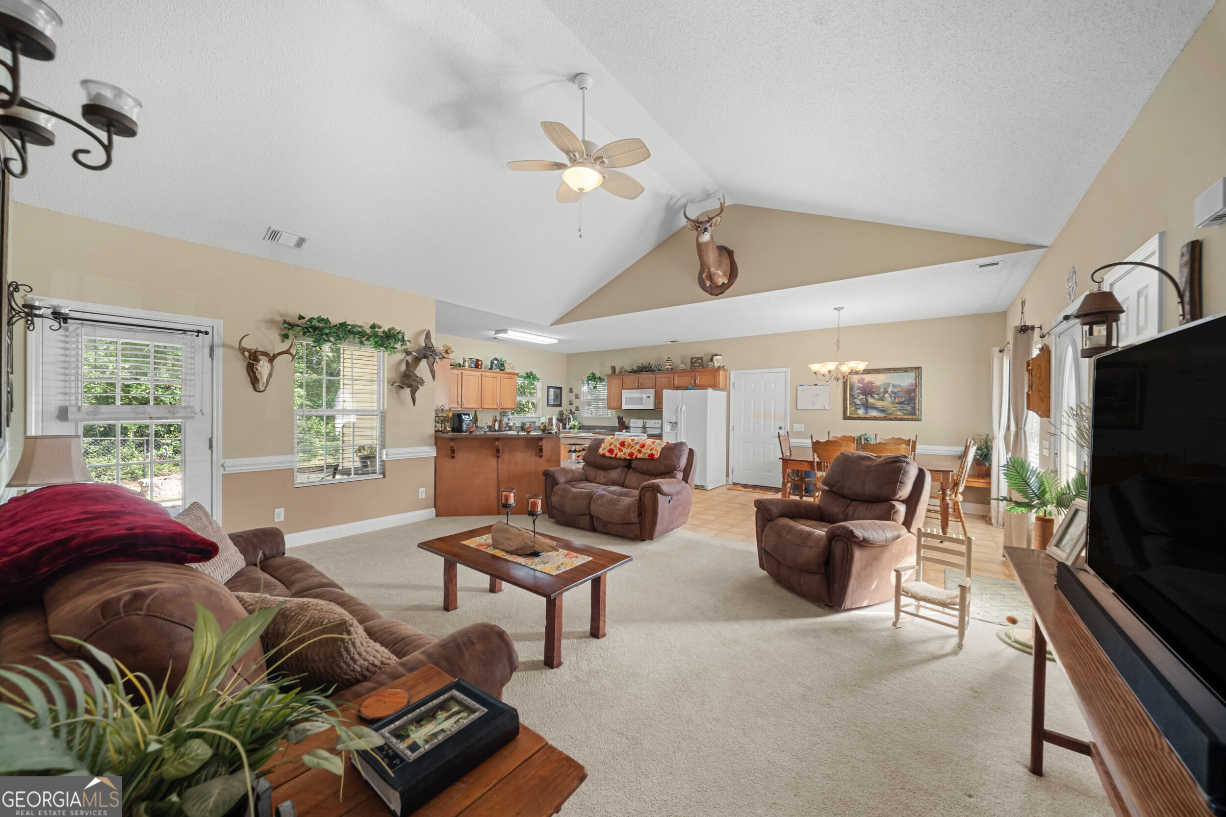 815 Bay Tree Lane Property Photo 8