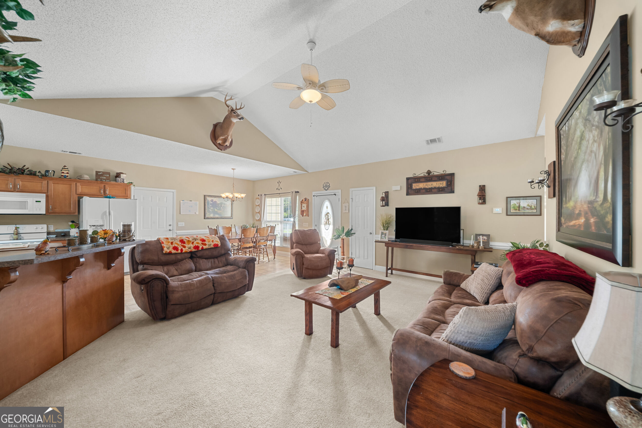 815 Bay Tree Lane Property Photo 9