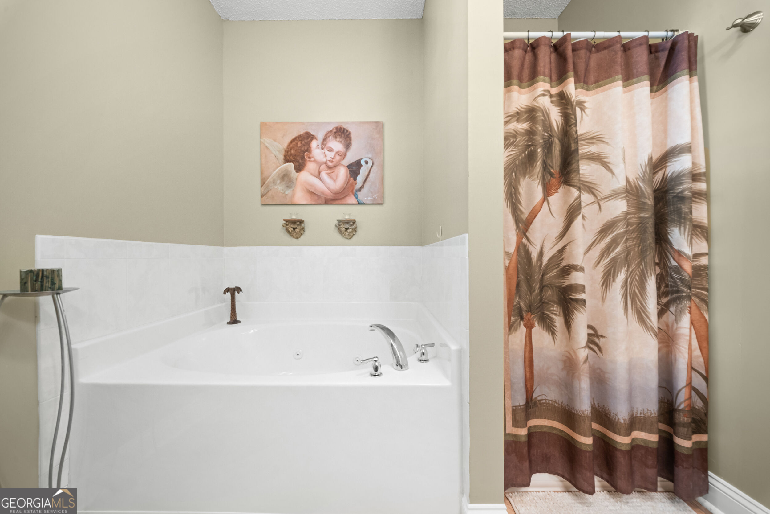 815 Bay Tree Lane Property Photo 17