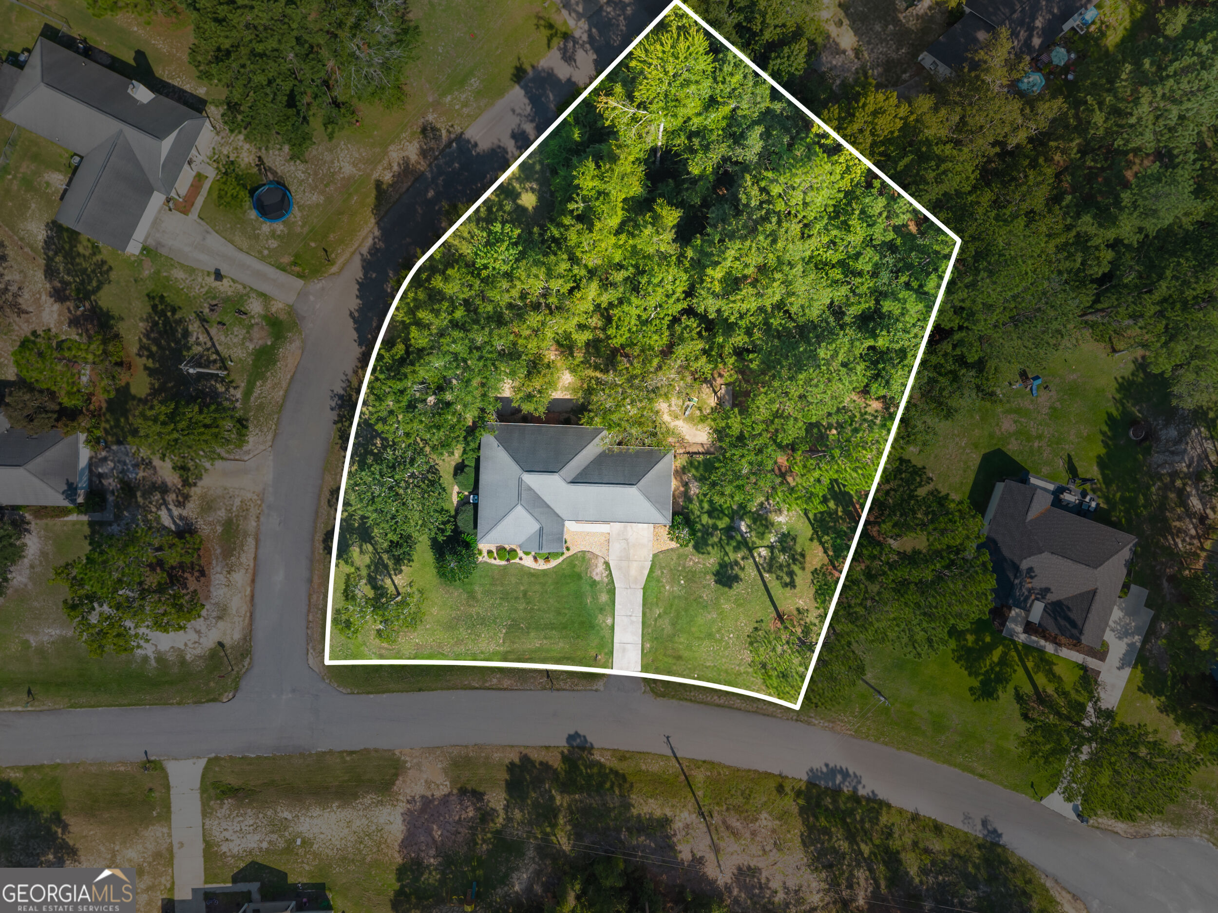 815 Bay Tree Lane Property Photo 31