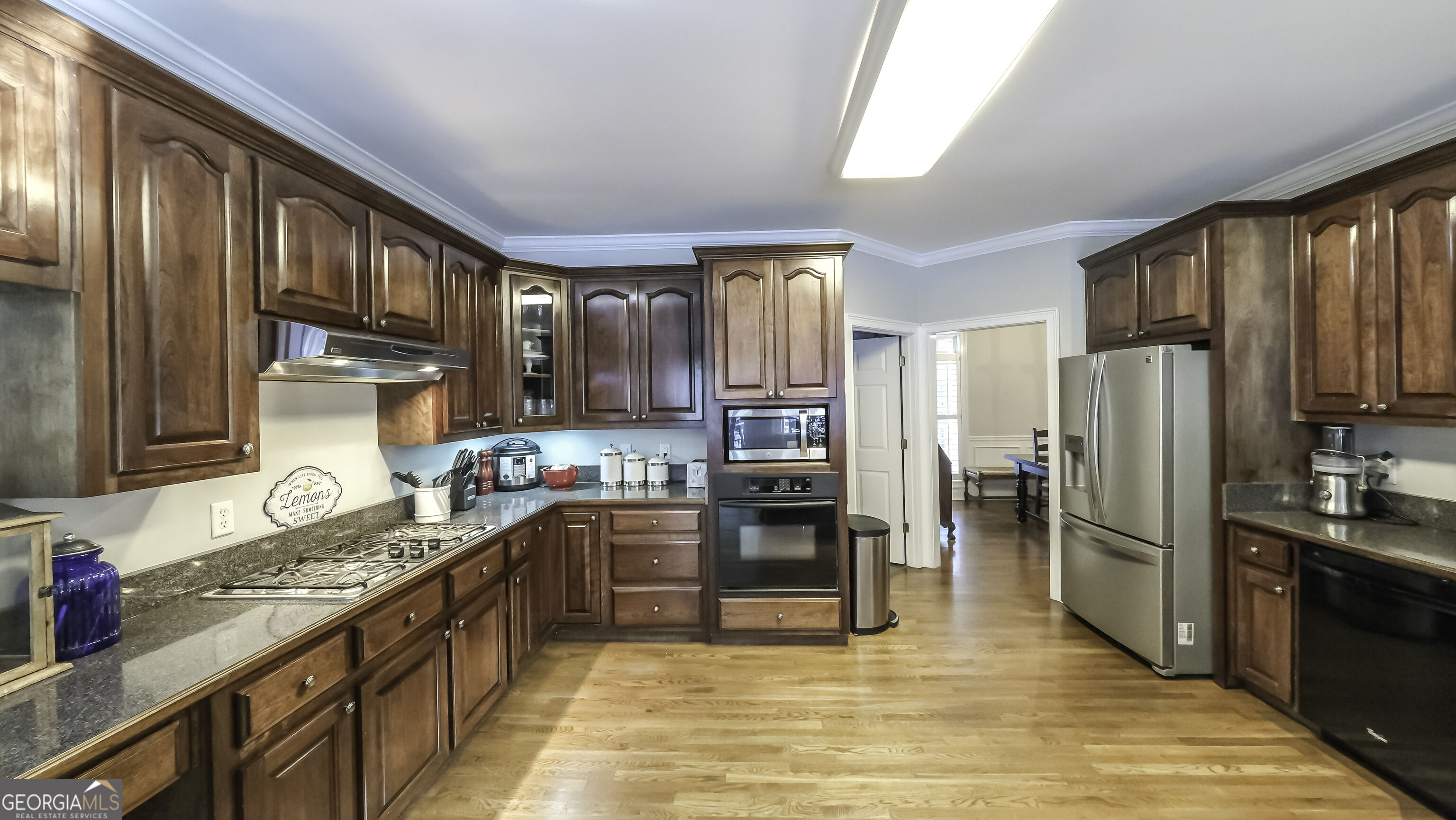 345 Cherokee Drive Property Photo 17
