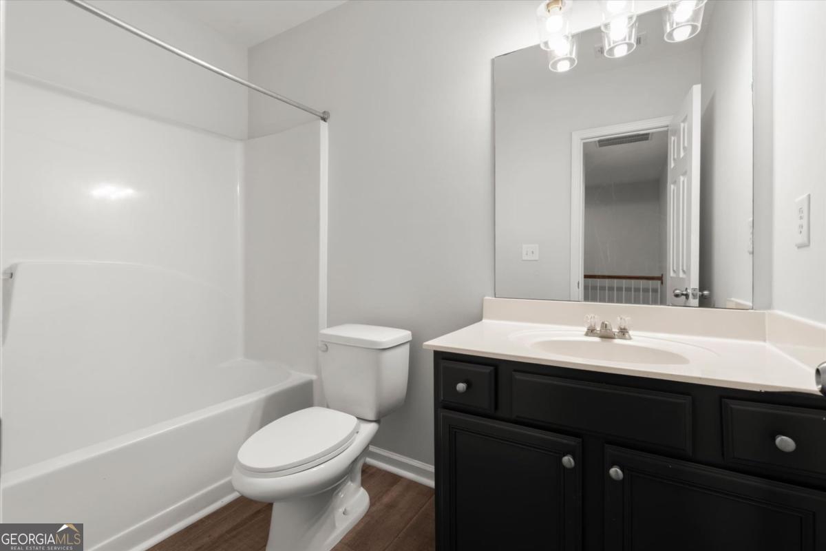 5016 Lower Elm Street Property Photo 16