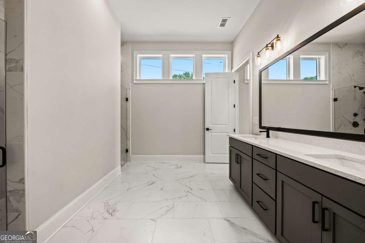2451 Lizdionne Loop Property Photo 18