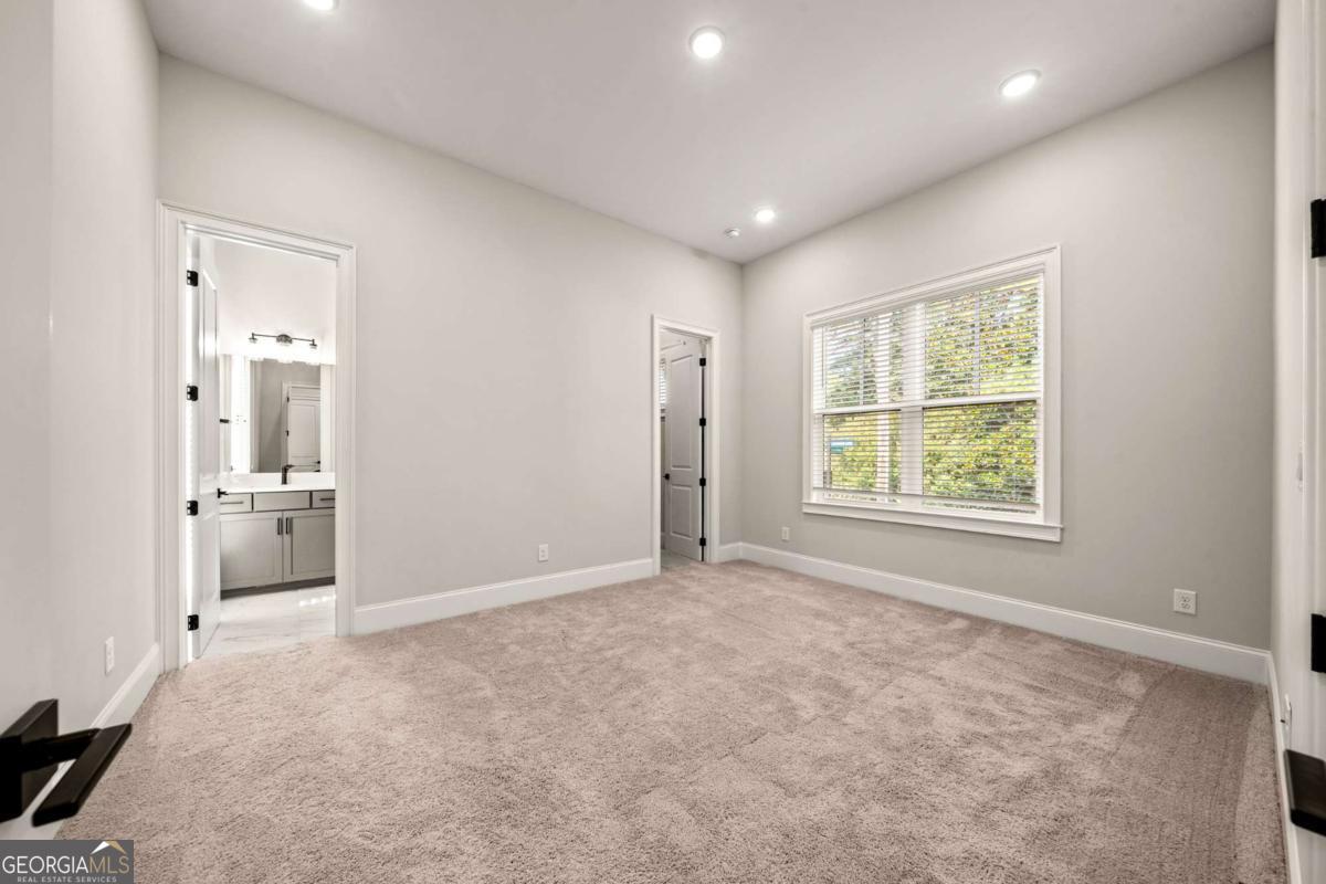 2451 Lizdionne Loop Property Photo 24