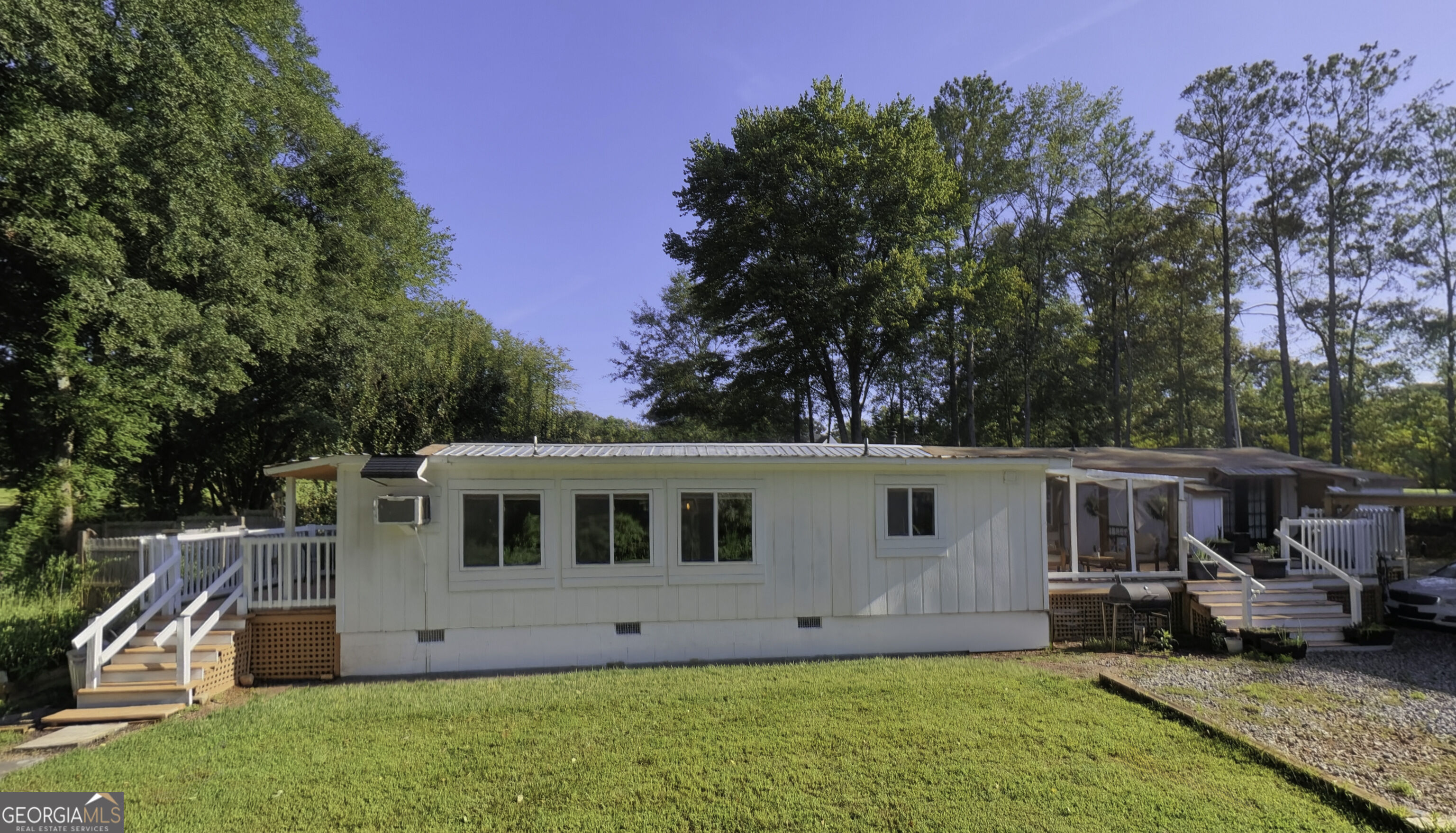 1400 Brickyard Road Property Photo 3
