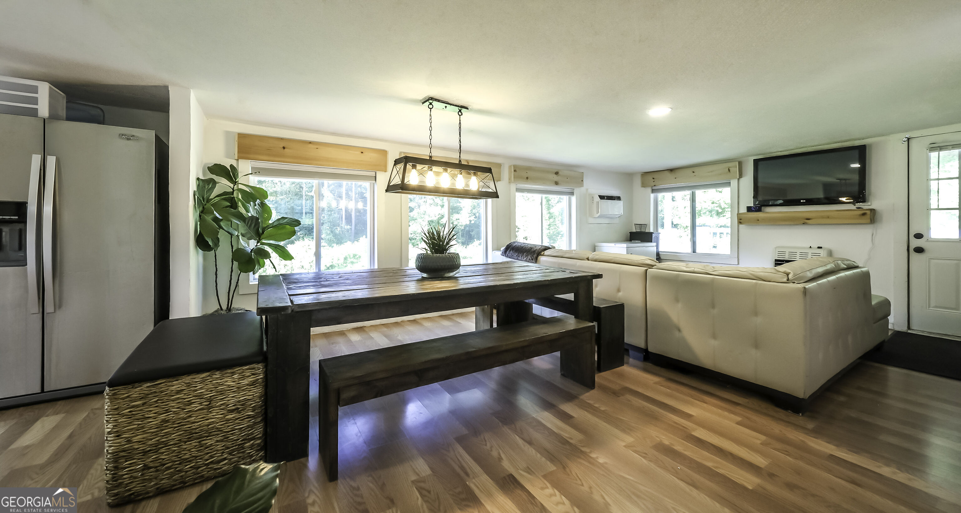 1400 Brickyard Road Property Photo 4