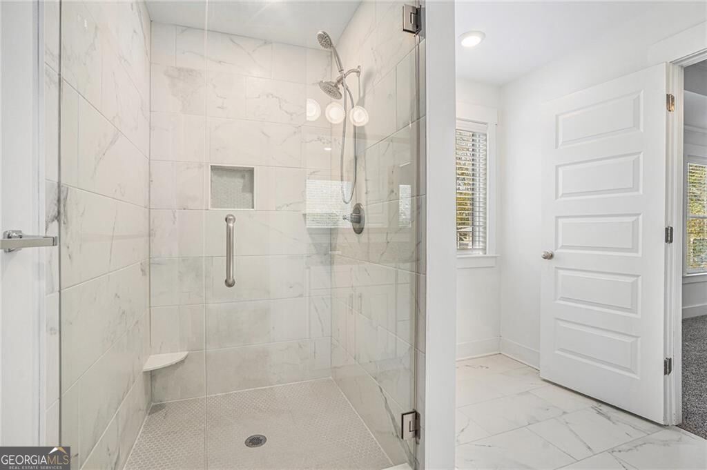352 Davis Street Property Photo 23