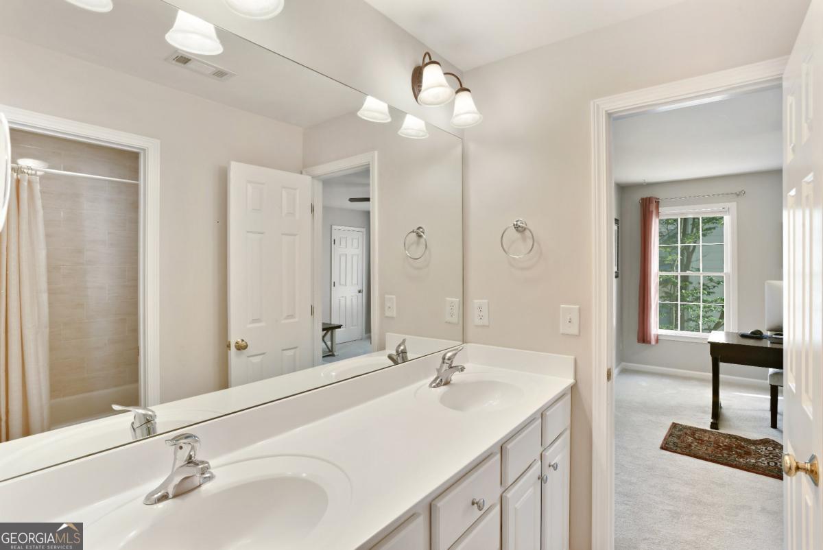 640 Jefferson Place Property Photo 22
