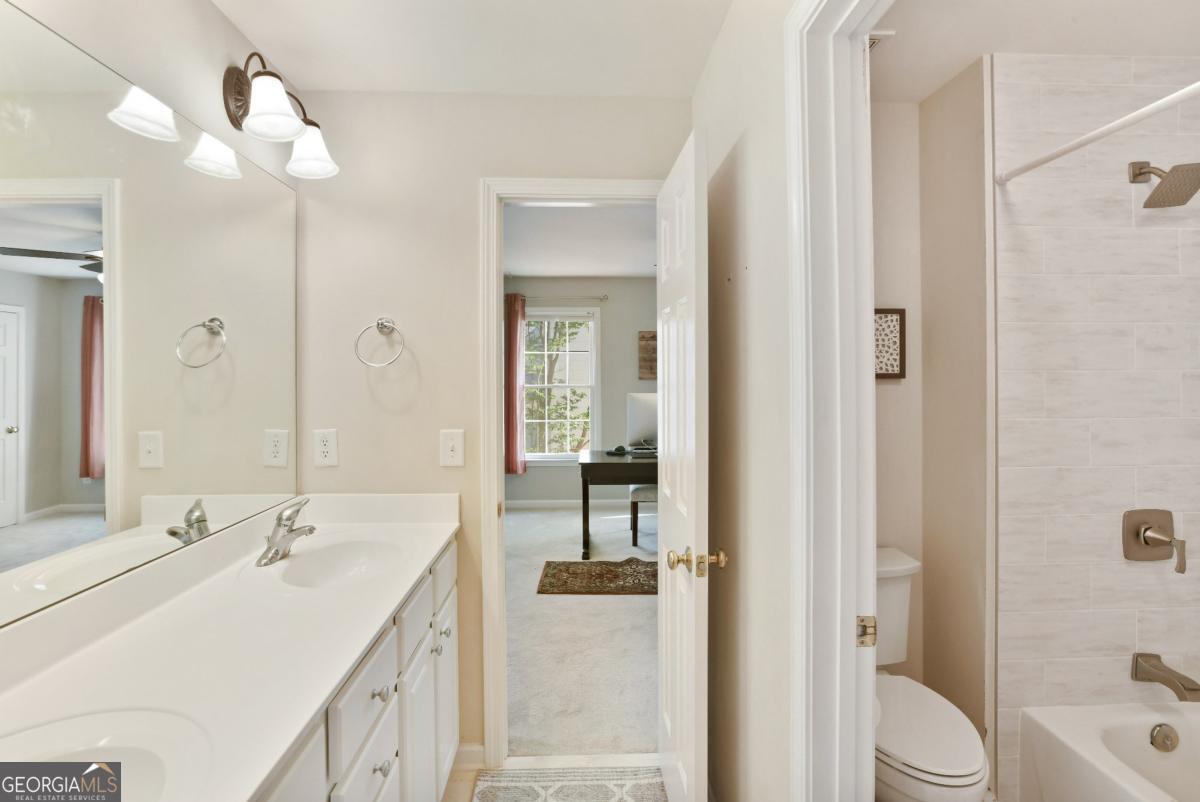 640 Jefferson Place Property Photo 23