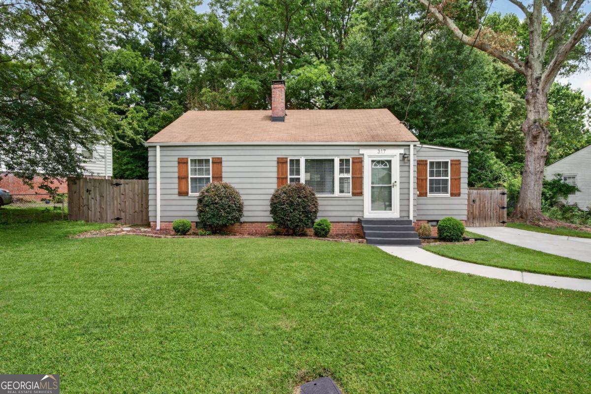 317 Phillips Drive SE