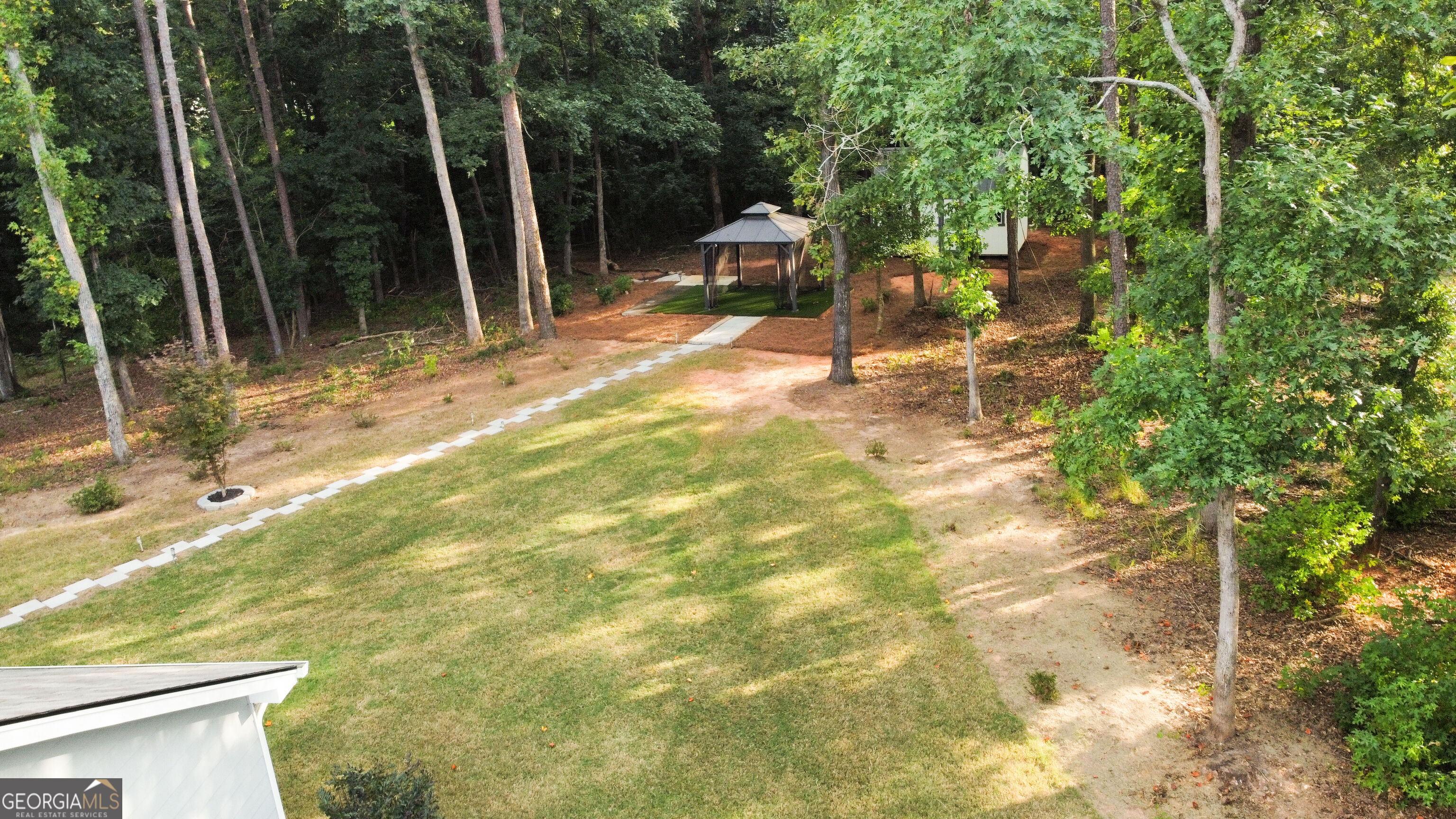 99 Southwood Drive Property Photo 9
