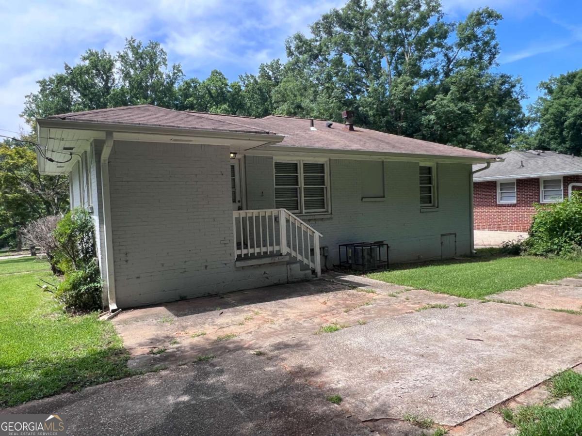 4250 Timber Valley Court Property Photo 1