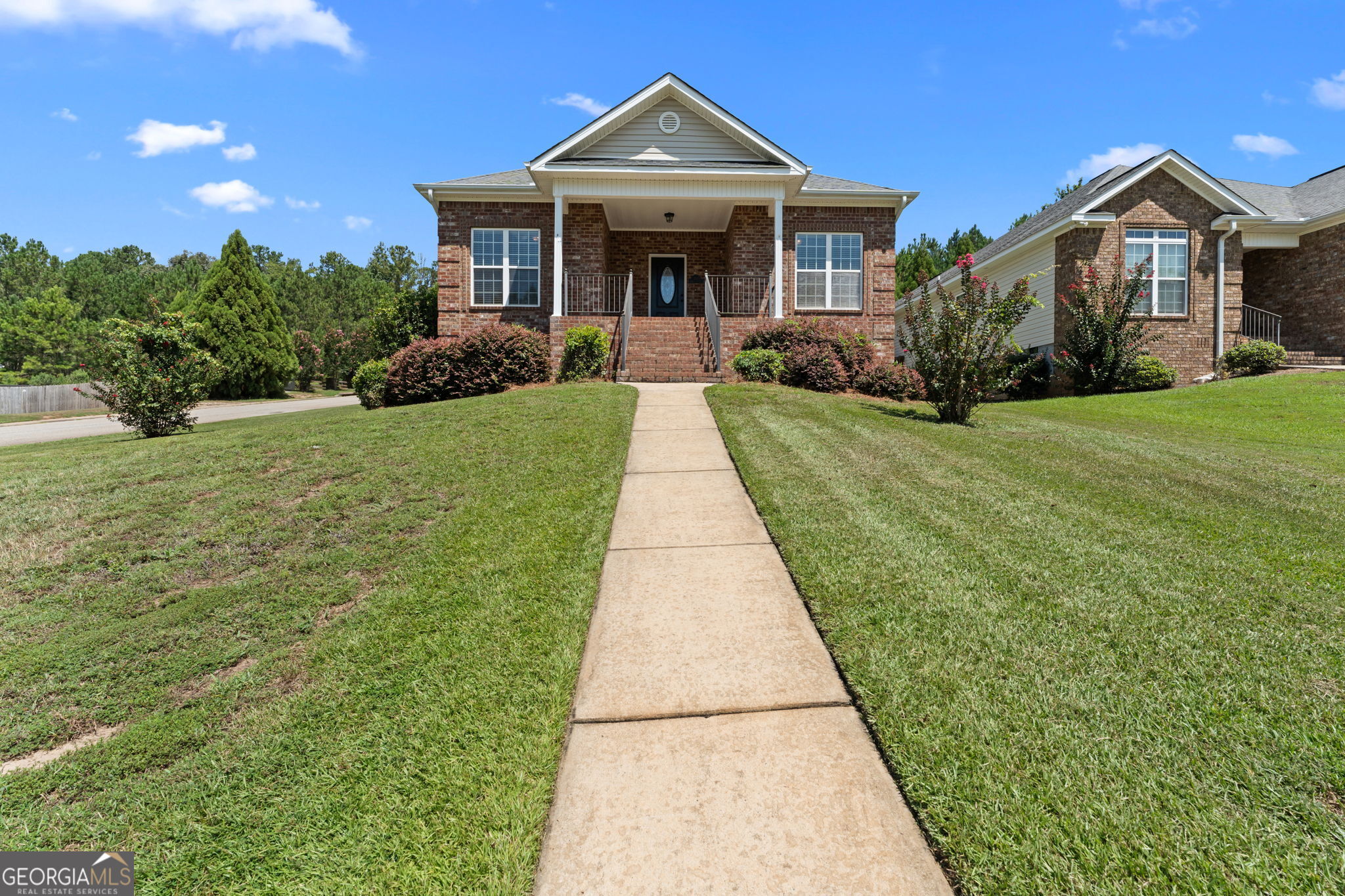 200 Lasso Drive Property Photo 1