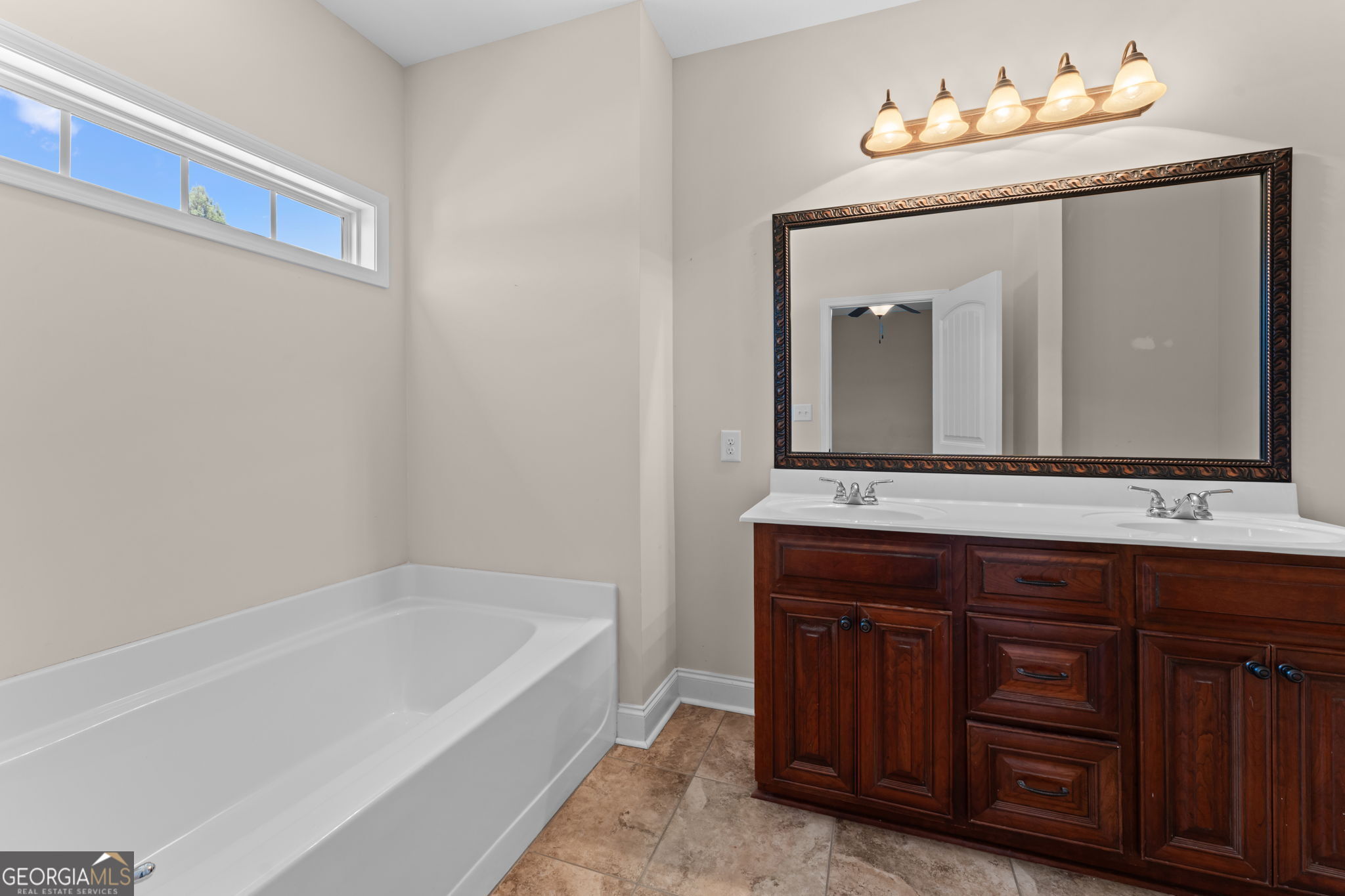200 Lasso Drive Property Photo 24