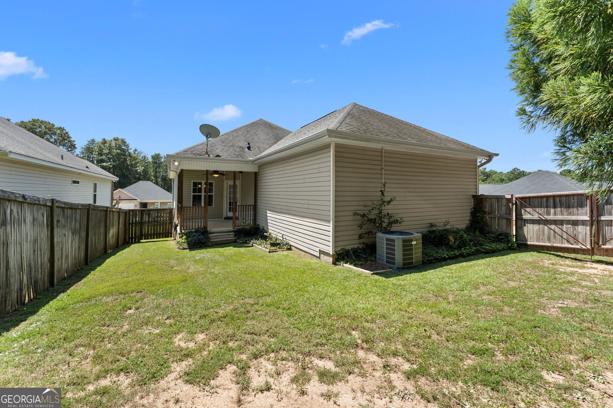 200 Lasso Drive Property Photo 38