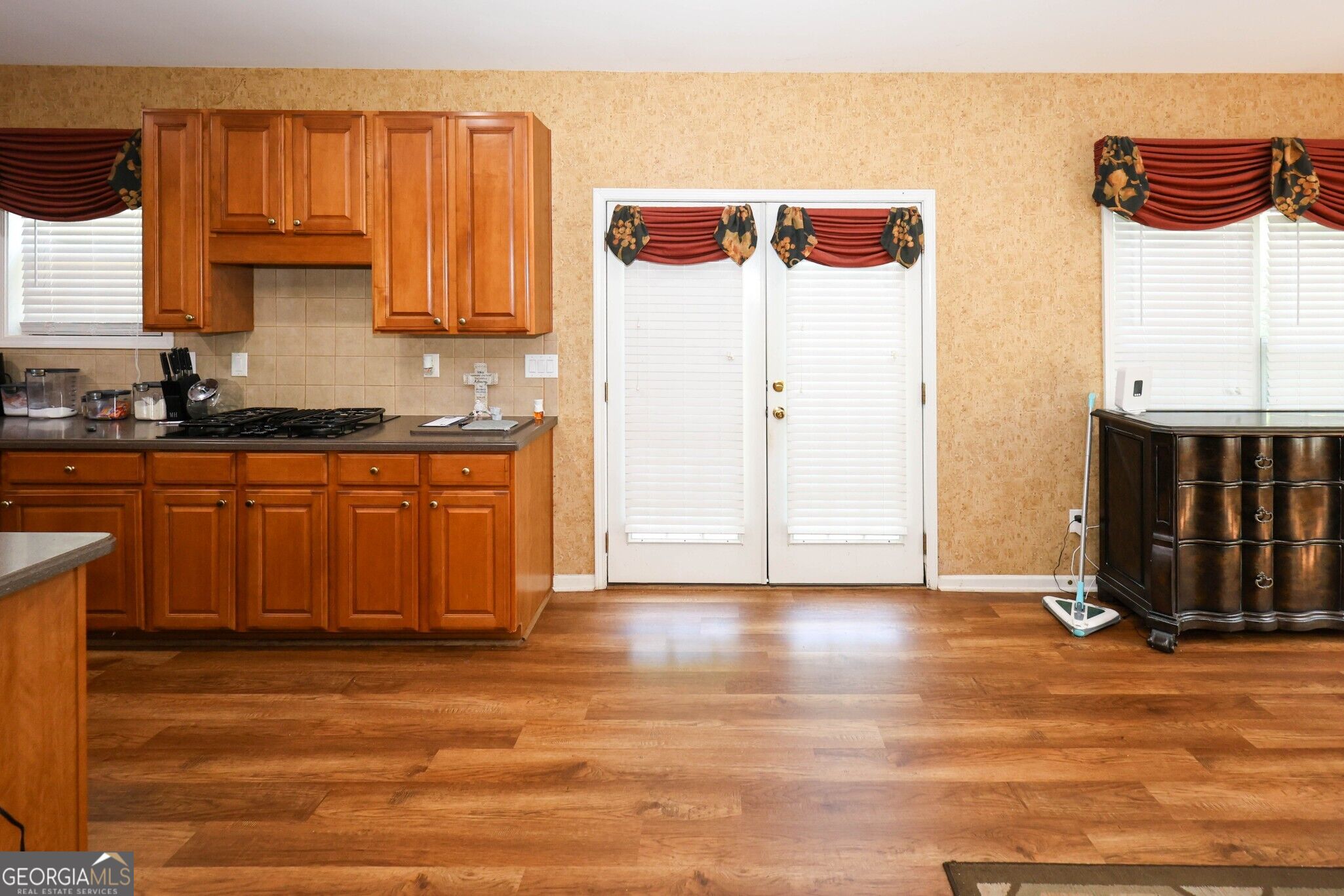 1105 Fountain Crest Drive Property Photo 17