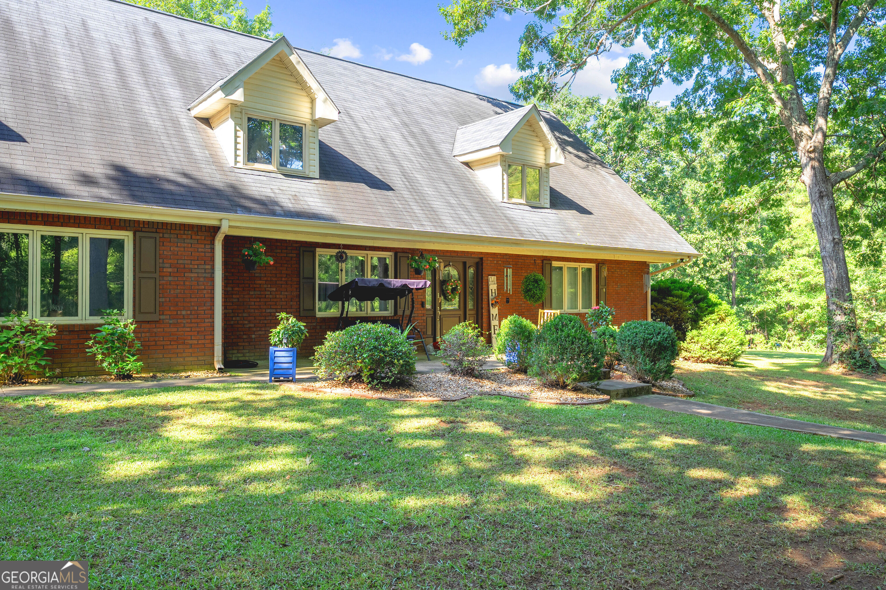 205 High Point Forest Drive Property Photo 1