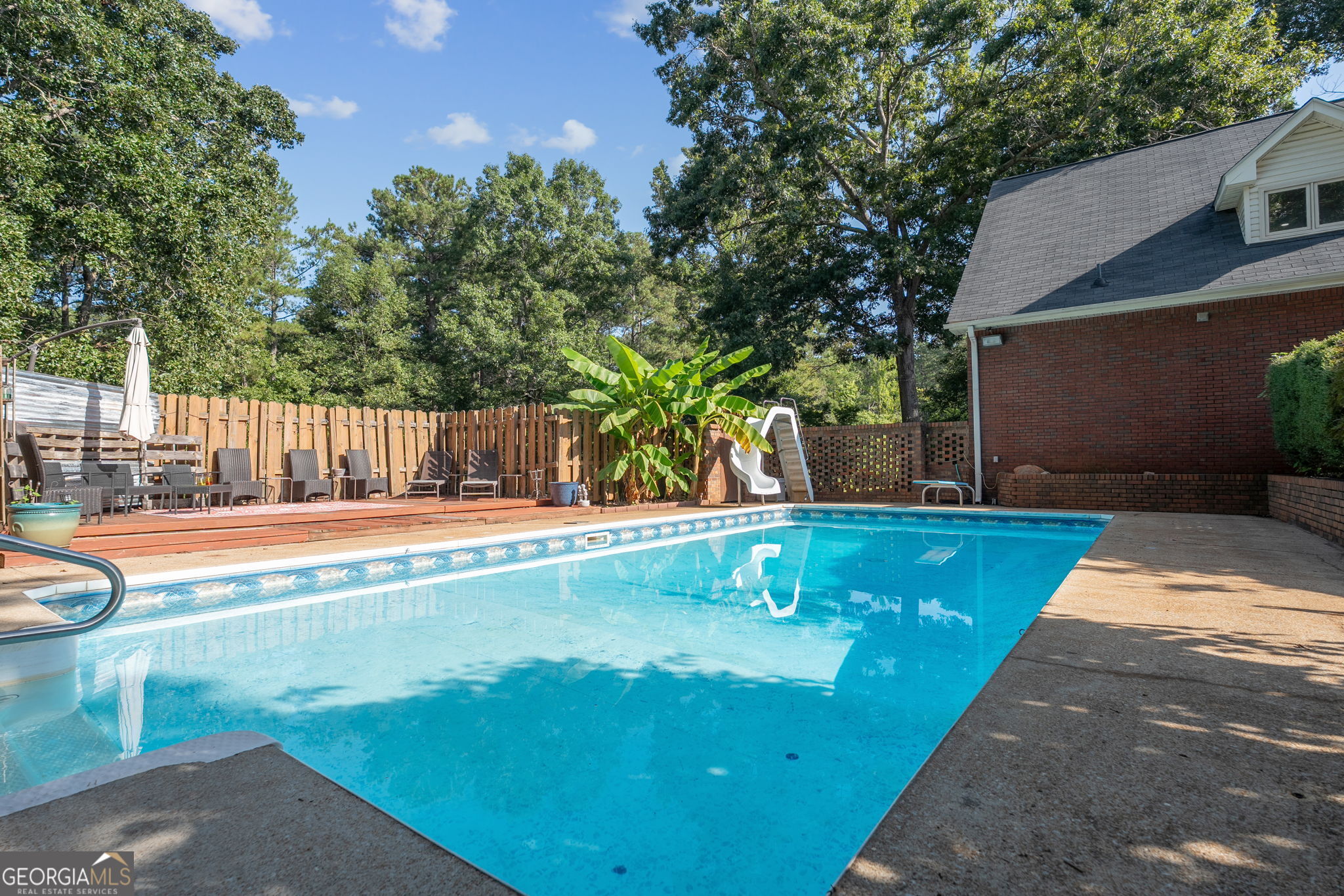 205 High Point Forest Drive Property Photo 5