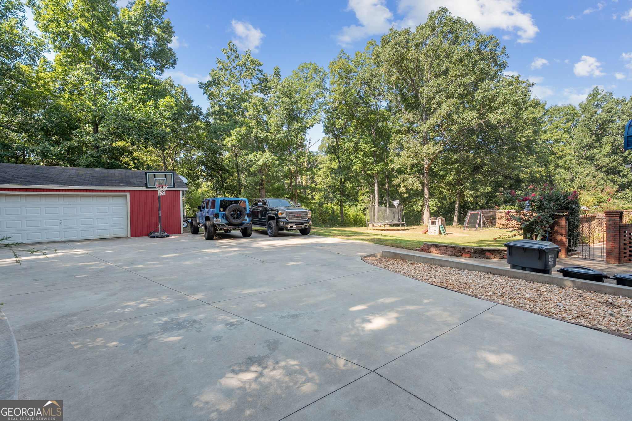 205 High Point Forest Drive Property Photo 46