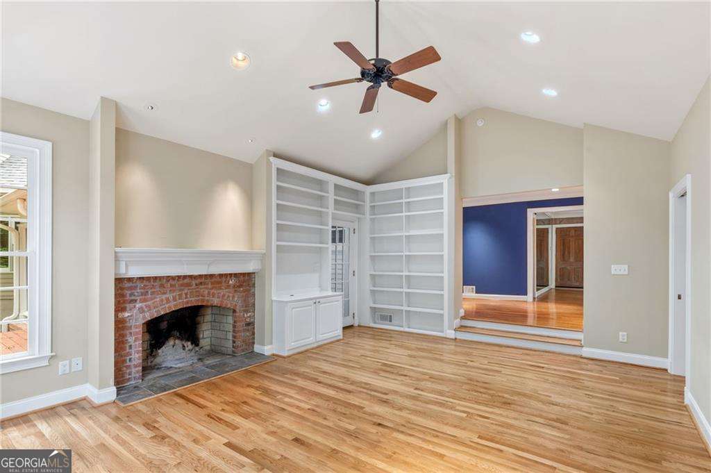 1037 Davis Drive Property Photo 13