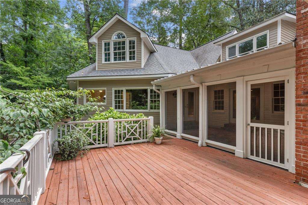 1037 Davis Drive Property Photo 17