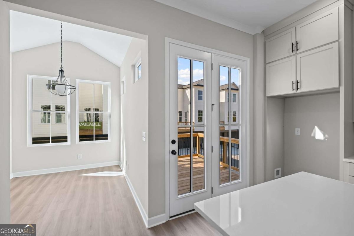 217 Village Overlook # H3 Property Photo 23