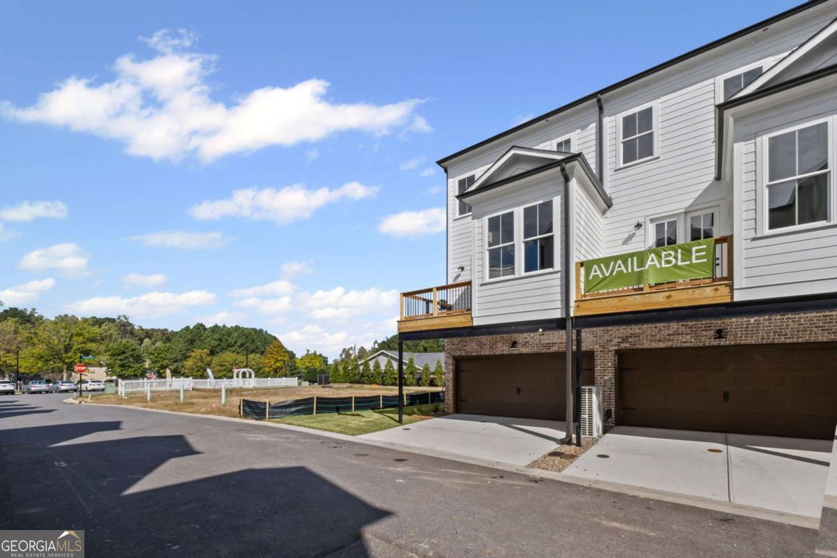 217 Village Overlook # H3 Property Photo 38