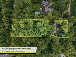1037 Davis Drive Property Photo 1