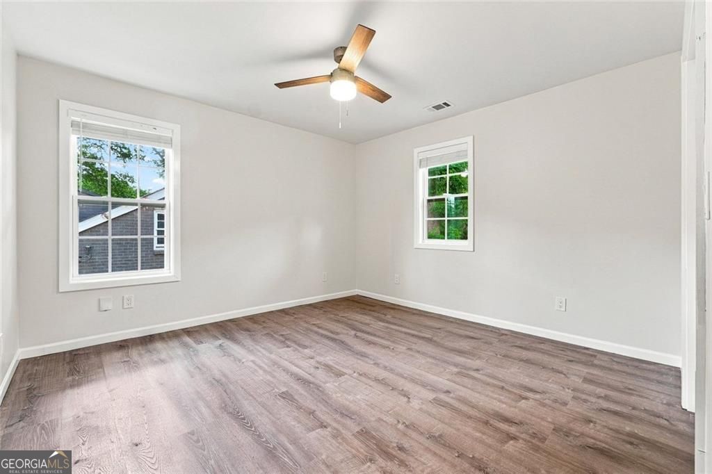 2447 Lynn Iris Drive Property Photo 25