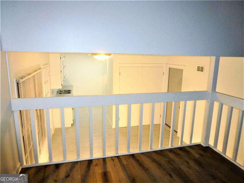 382 Cross Creek Place Property Photo 17