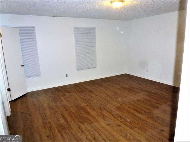 382 Cross Creek Place Property Photo 24