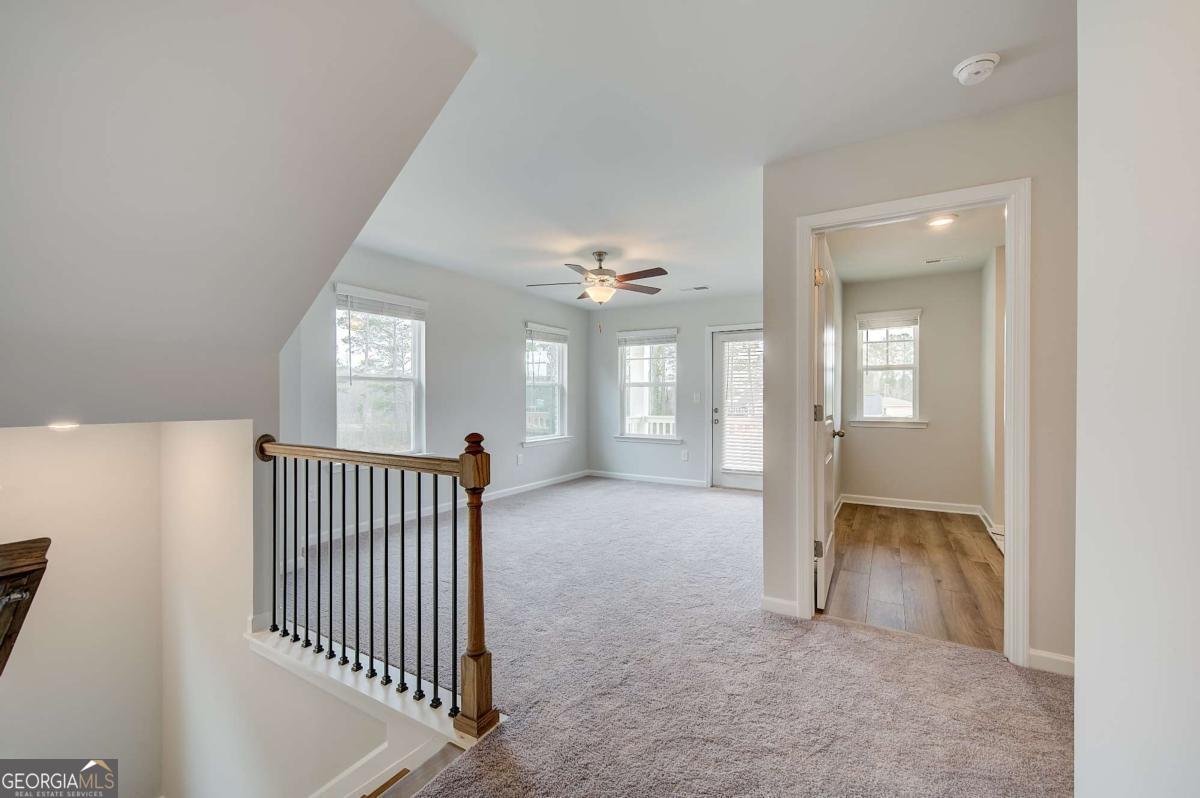183 Dalston Cove Property Photo 18