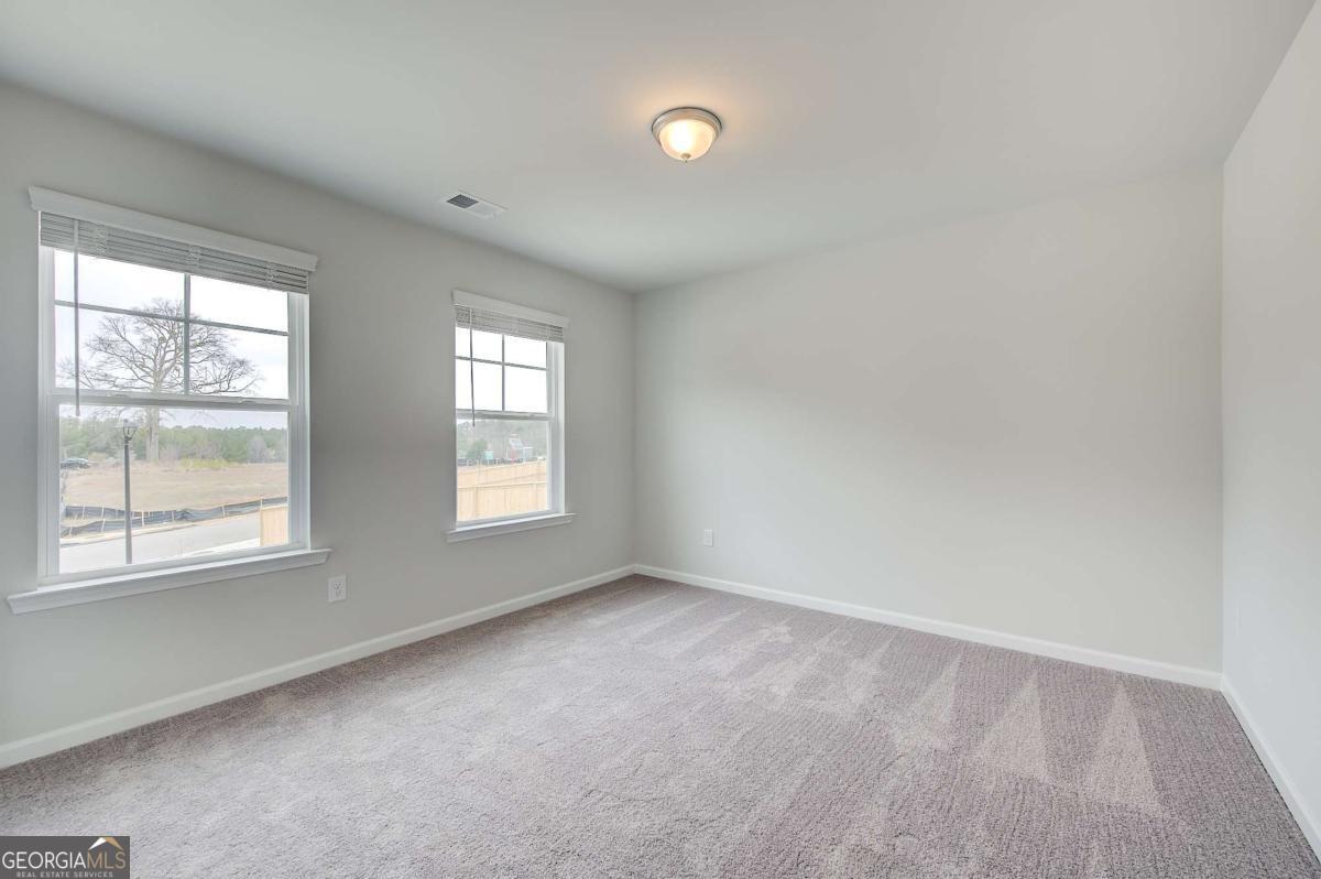 183 Dalston Cove Property Photo 20