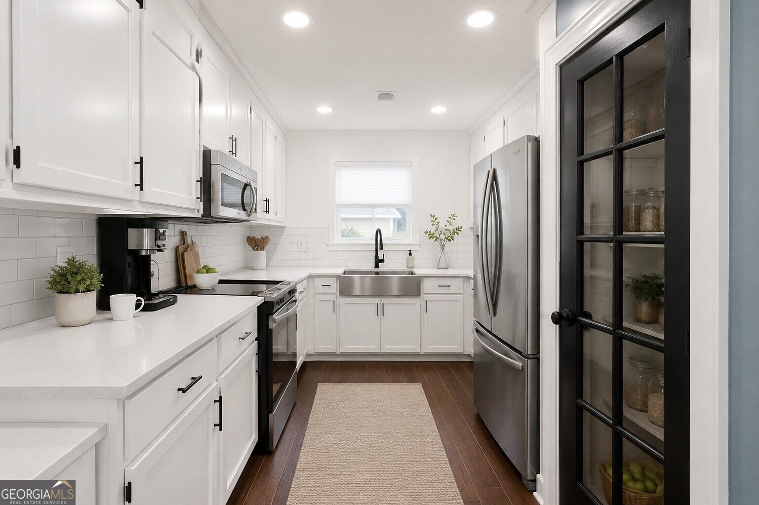 2083 Pond Road Property Photo 10