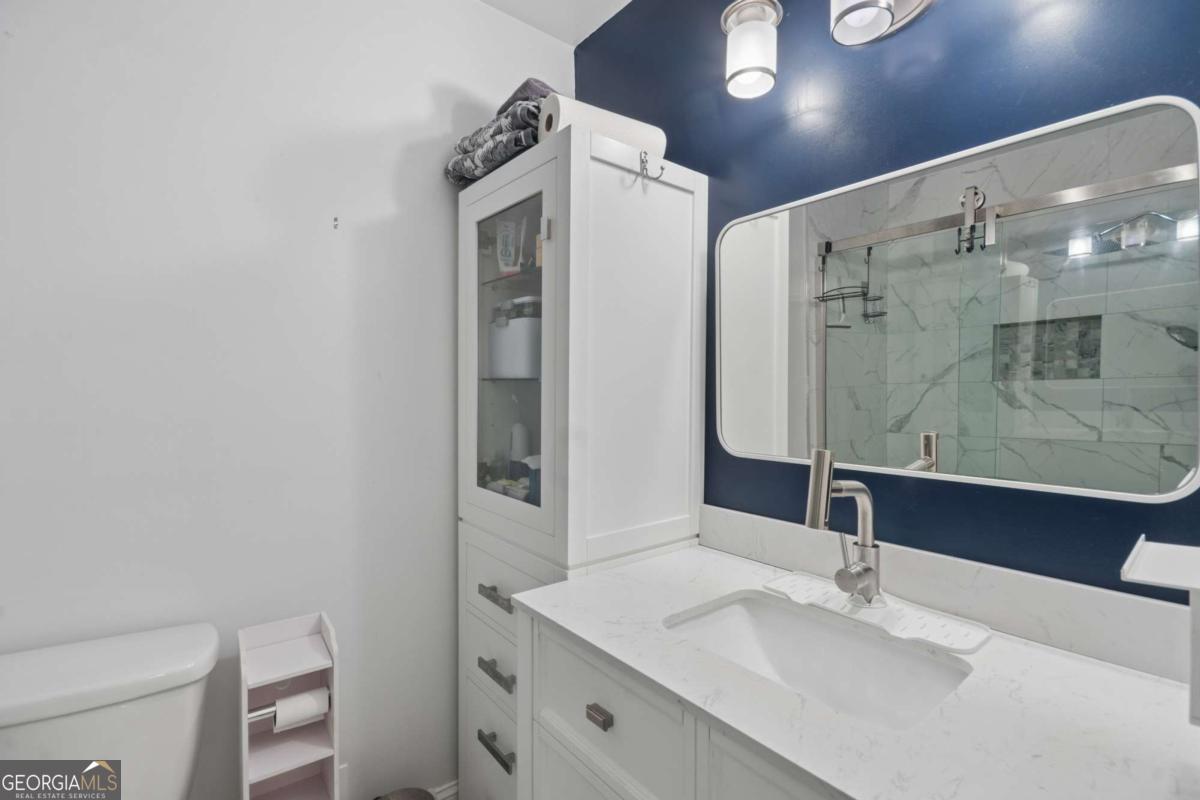 2083 Pond Road Property Photo 16