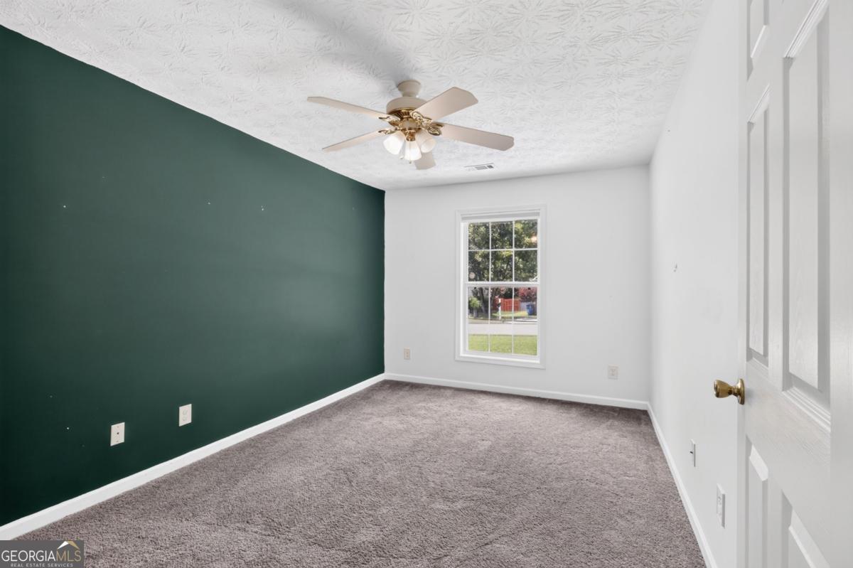 1142 Autumn Glen Way Property Photo 27