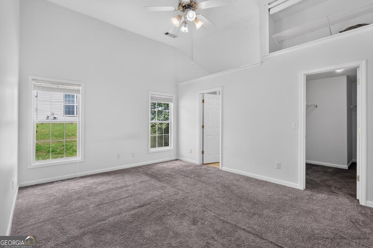 1142 Autumn Glen Way Property Photo 33
