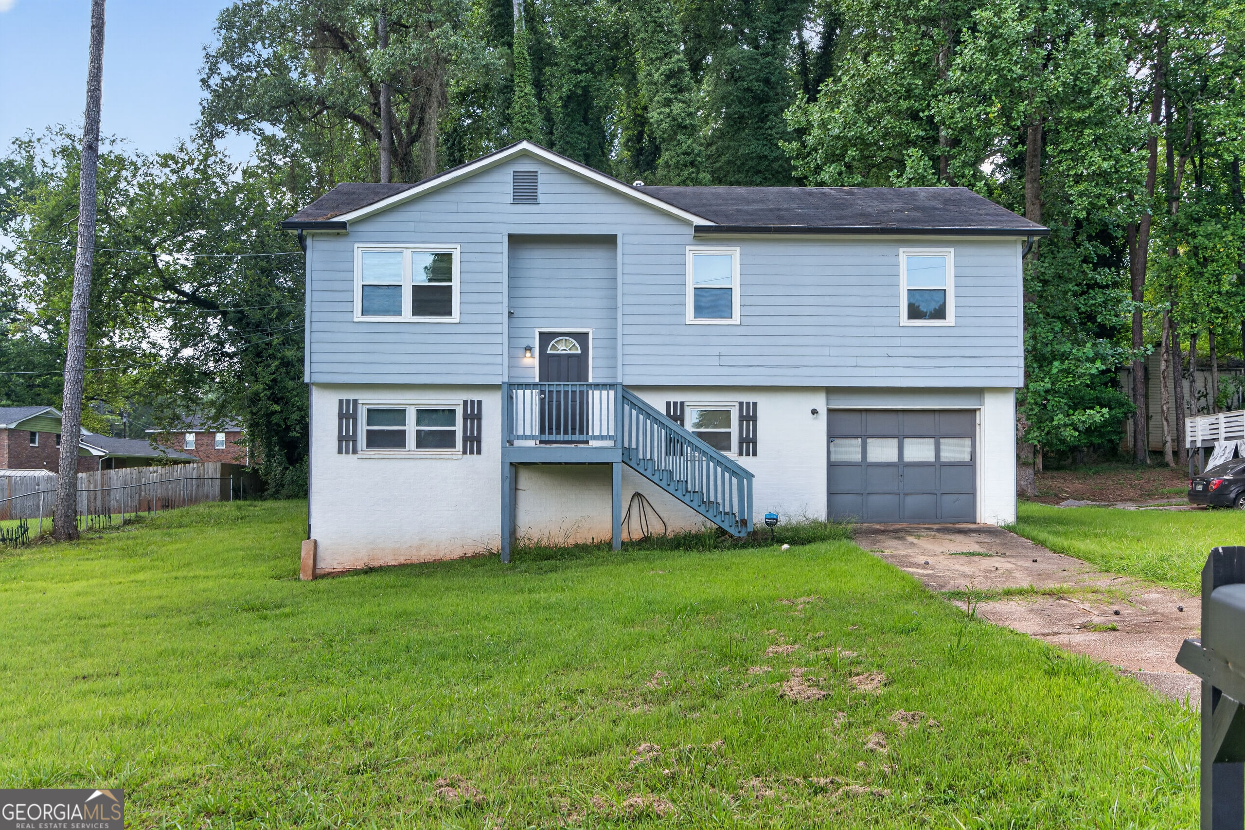 3239 Pine Springs Manor Property Photo 1